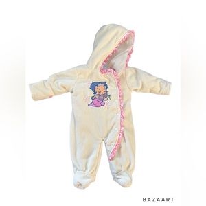 Baby boop 3/6m Cream and Pink Ruffle Fleece long sleeve onesie